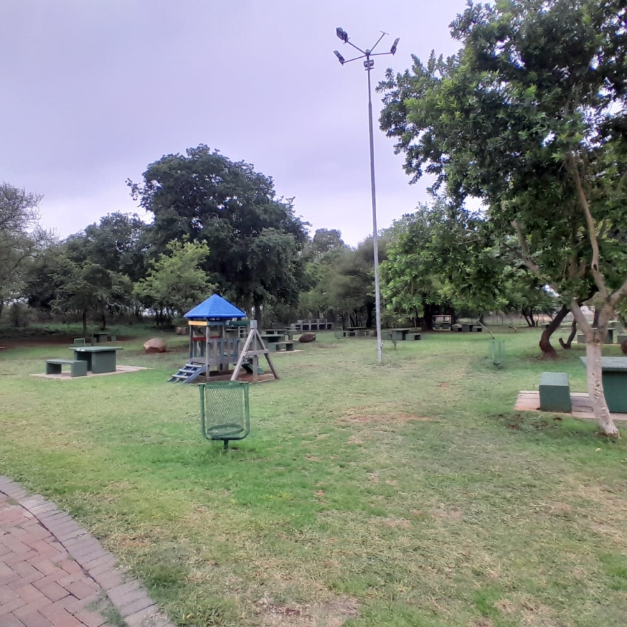 3 Bedroom Property for Sale in Waterkloof East North West